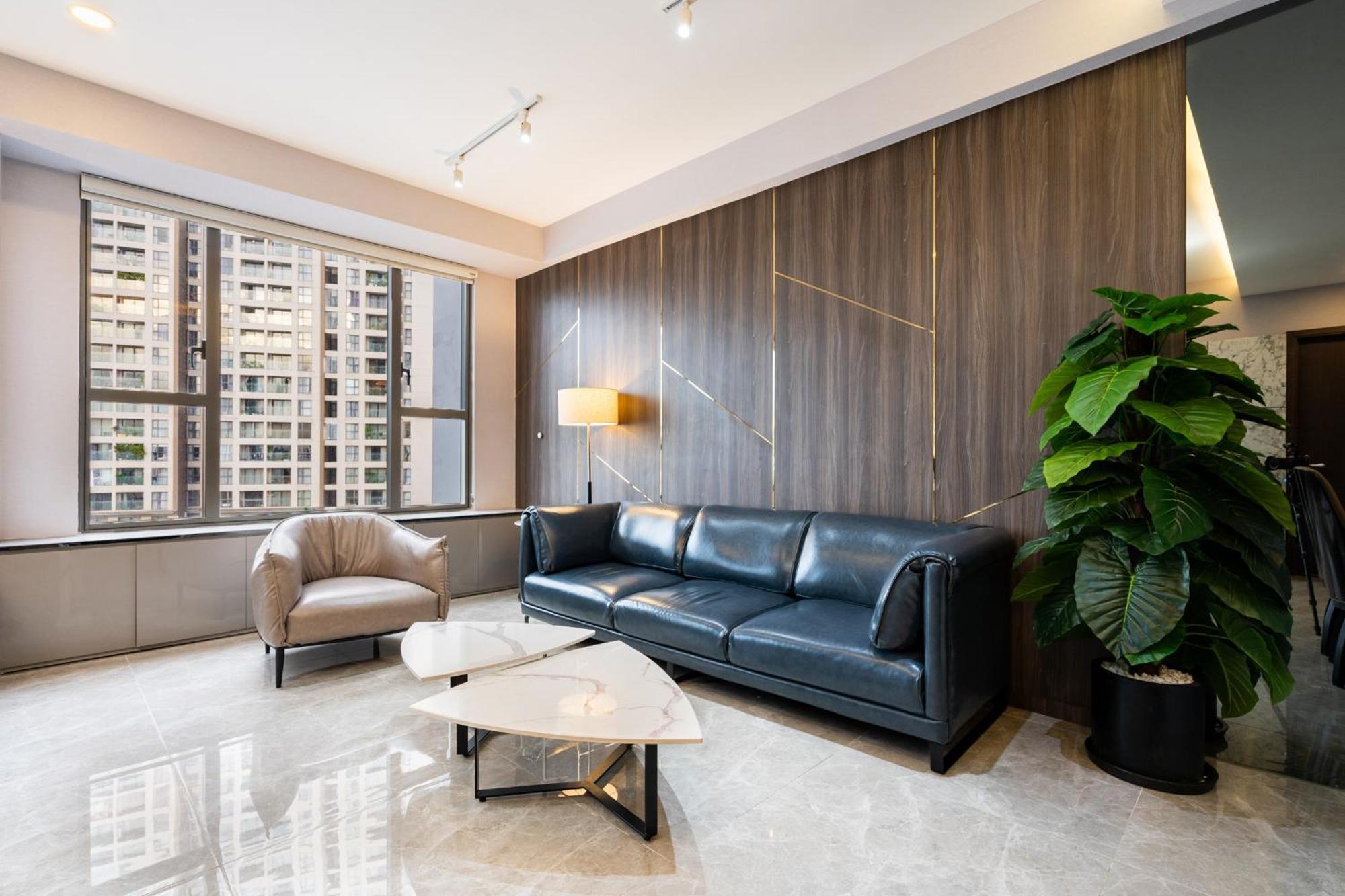 Rivergate Luxury