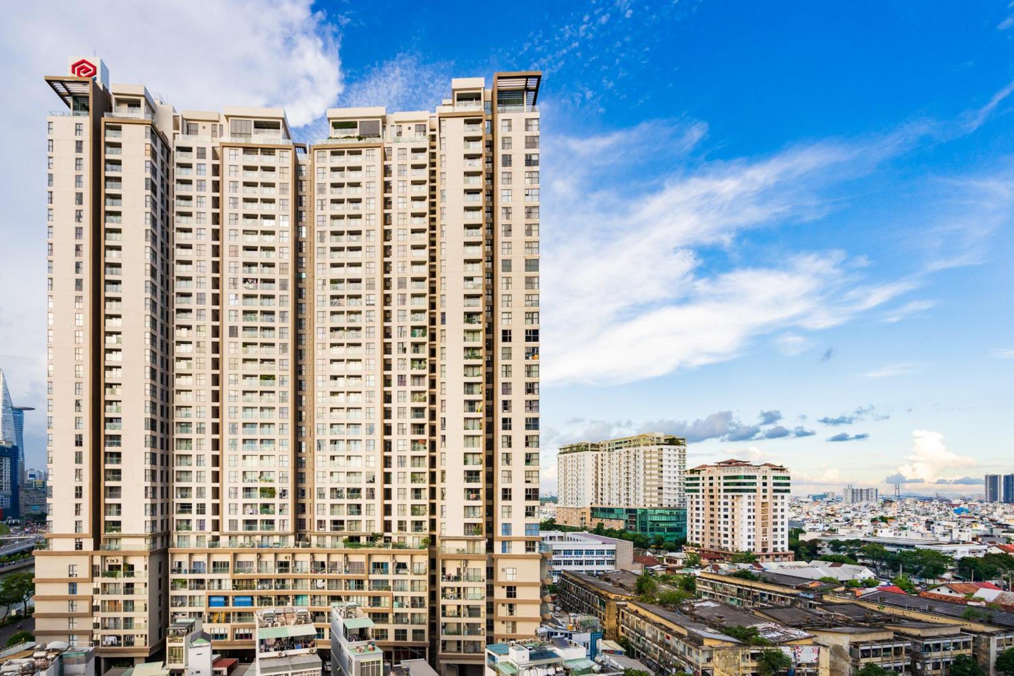 Rivergate Luxury